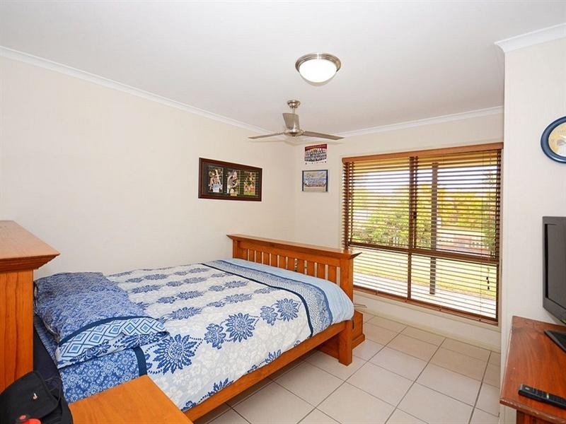 15 Michelle Drive, Hervey Bay QLD 4655