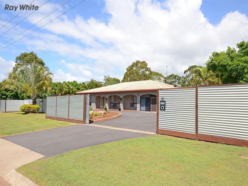 10 Park Street, Urangan QLD 4655