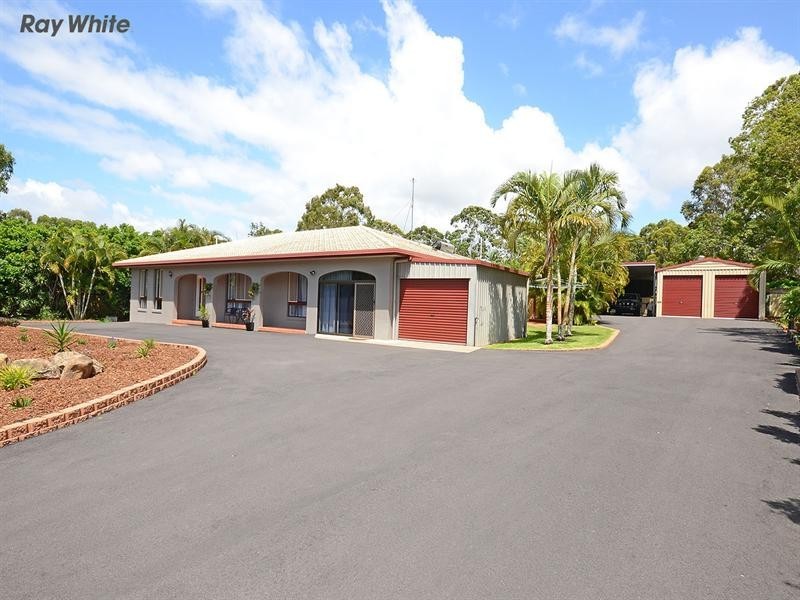 10 Park Street, Urangan QLD 4655