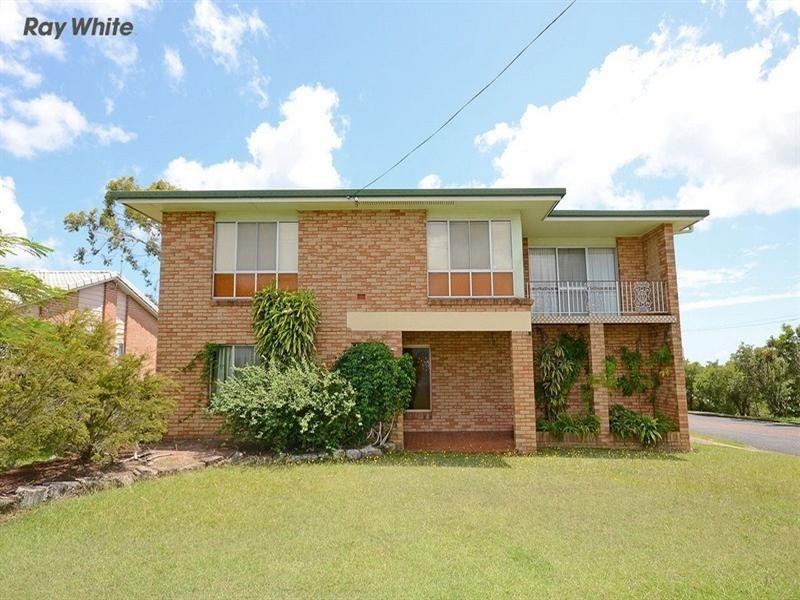 30 Hillcrest Avenue, Scarness QLD 4655