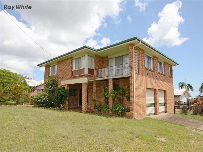 30 Hillcrest Avenue, Scarness QLD 4655