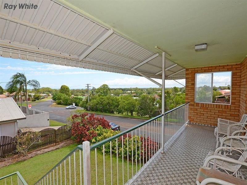 30 Hillcrest Avenue, Scarness QLD 4655