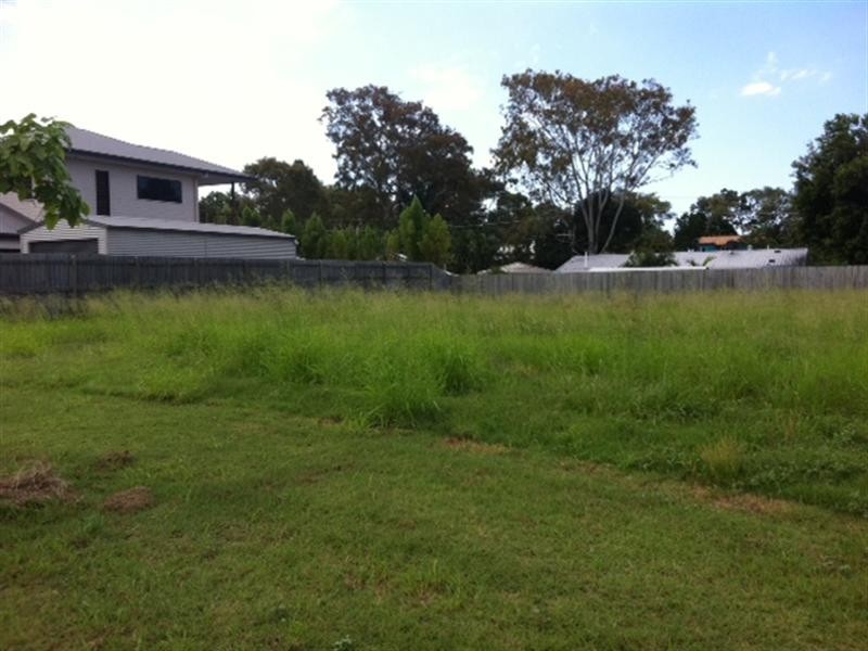 18 Fraser Waters Parade, Toogoom QLD 4655