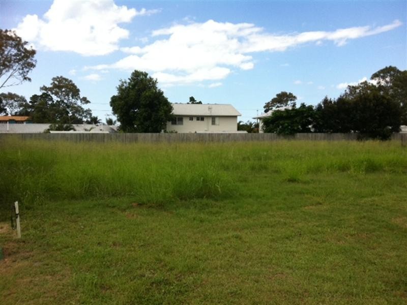 18 Fraser Waters Parade, Toogoom QLD 4655