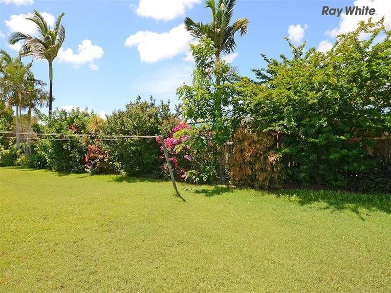 21 Granada Court, Point Vernon QLD 4655