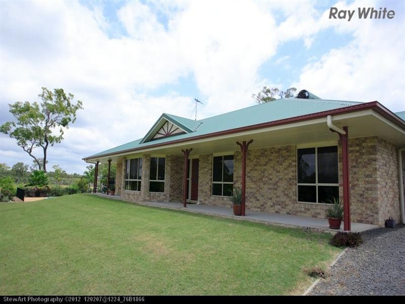 29 Oakes Drive, Burrum Heads QLD 4659