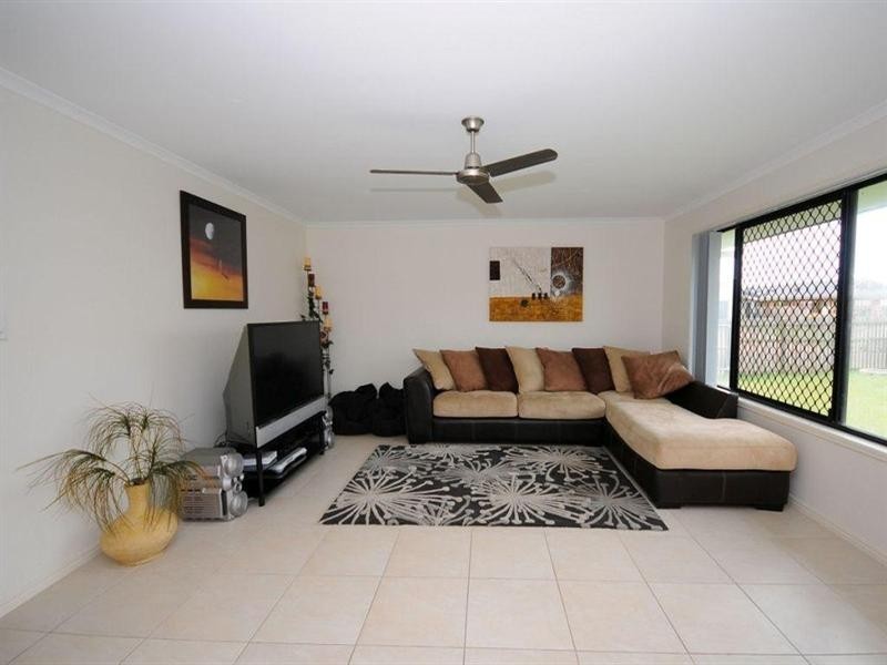 80 ENDEAVOUR Way, Eli Waters QLD 4655
