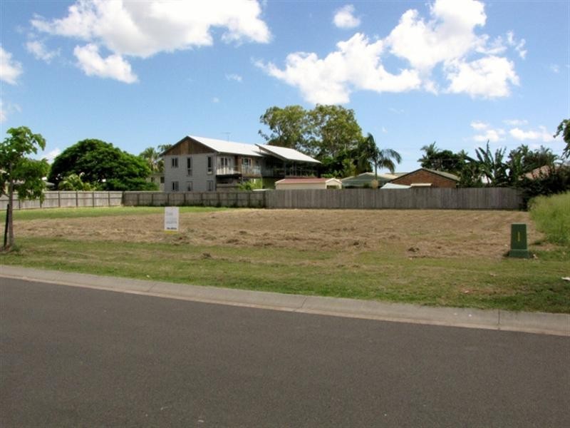 28 Fraser Waters Parade, Toogoom QLD 4655