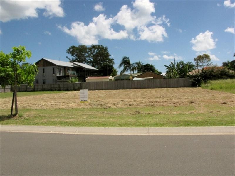 28 Fraser Waters Parade, Toogoom QLD 4655