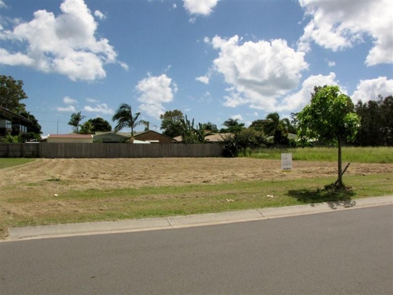 28 Fraser Waters Parade, Toogoom QLD 4655