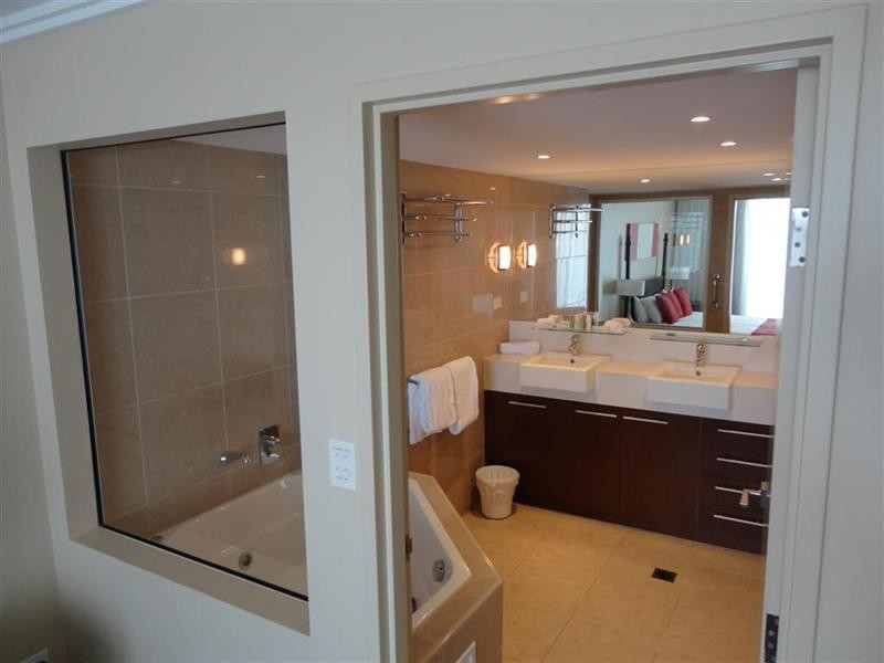 Unit 323/569 Charlton Esplanade, Urangan QLD 4655
