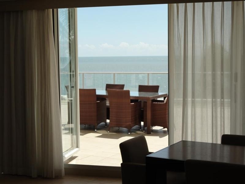 Unit 323/569 Charlton Esplanade, Urangan QLD 4655