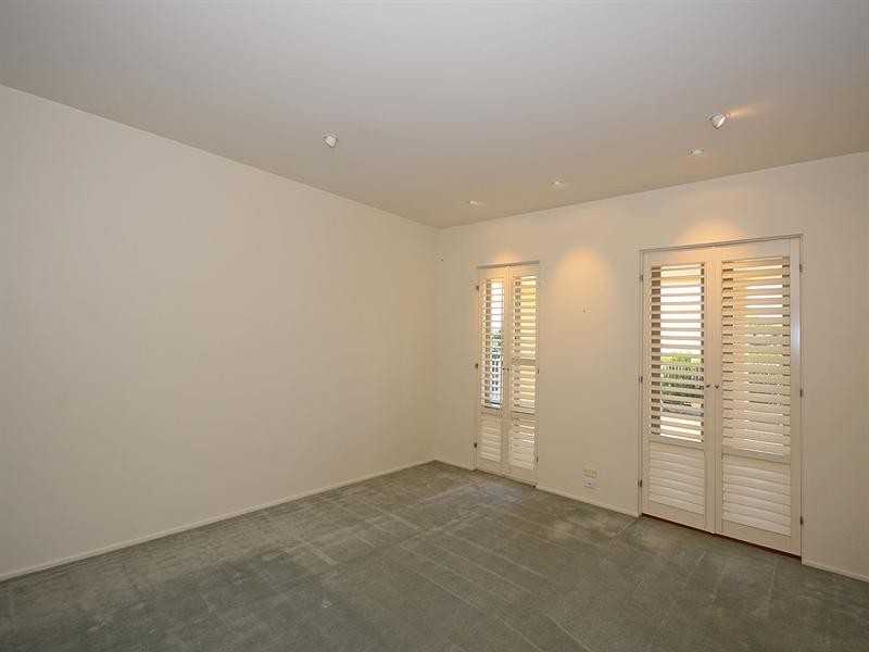 9 Sovereign Court, Urraween QLD 4655