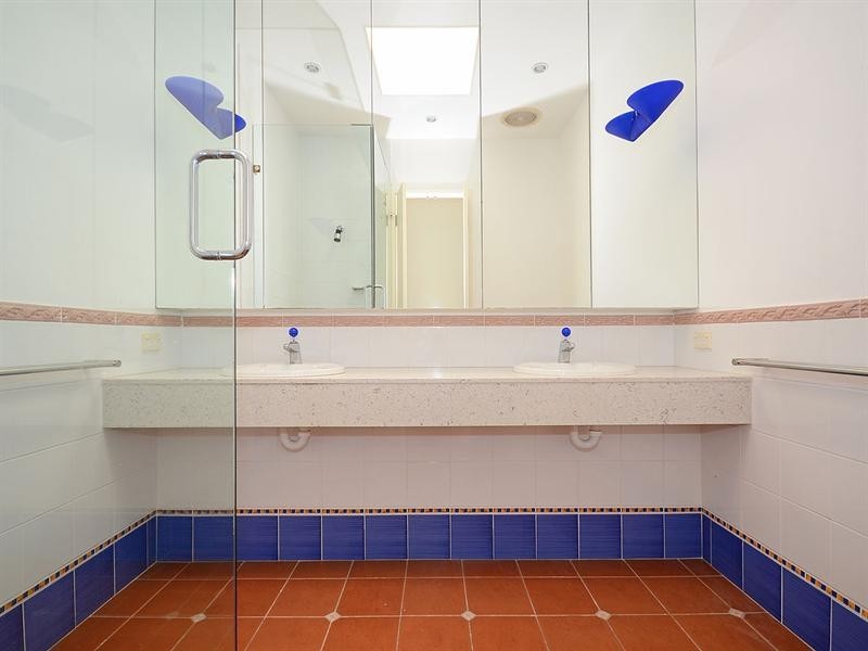 9 Sovereign Court, Urraween QLD 4655