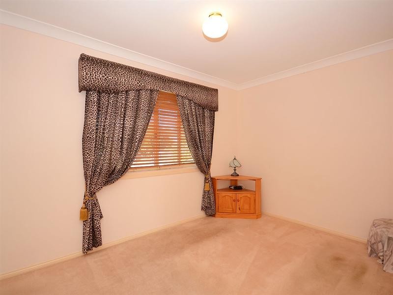 33 Haydn Drive, Hervey Bay QLD 4655