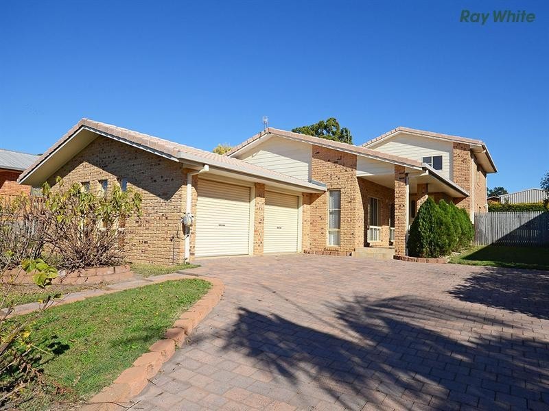33 Haydn Drive, Hervey Bay QLD 4655