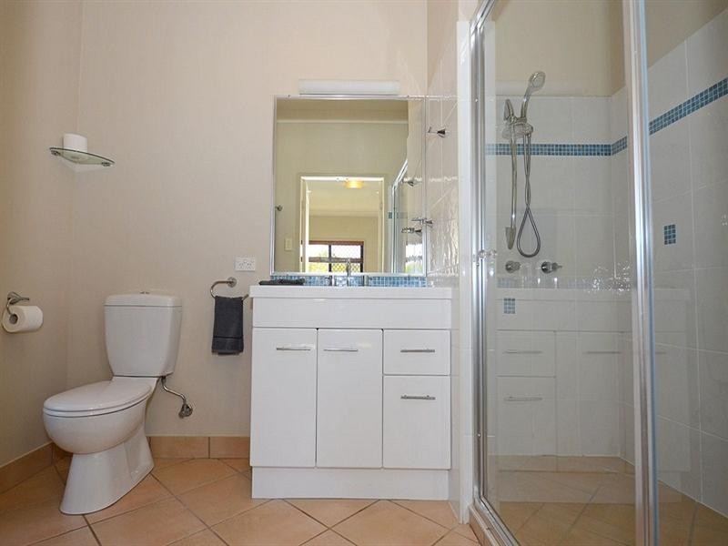 22 Sunline Court, Urangan QLD 4655