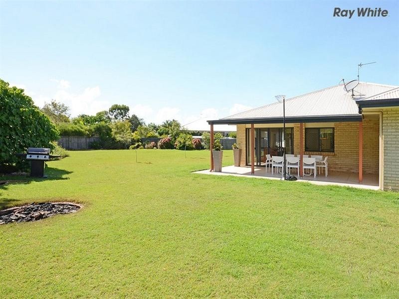 22 Sunline Court, Urangan QLD 4655