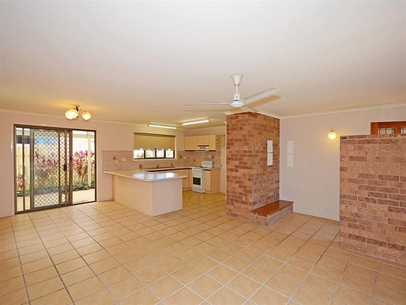 19 Greenway Drive, Hervey Bay QLD 4655