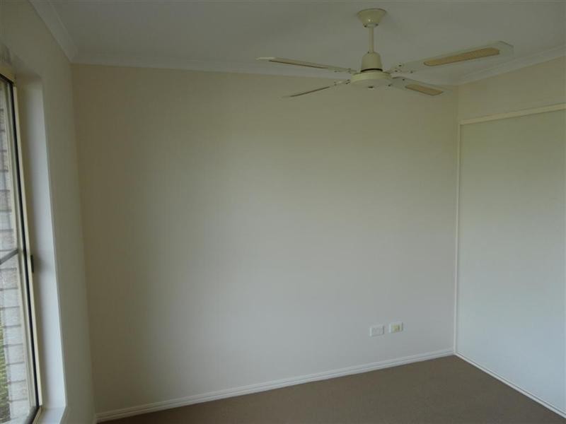 18 Wide Bay Drive, Eli Waters QLD 4655