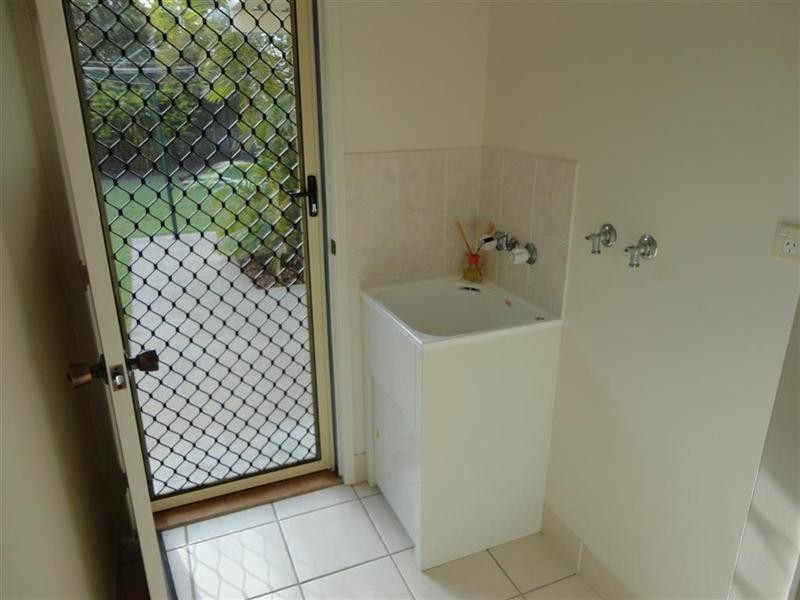 18 Wide Bay Drive, Eli Waters QLD 4655
