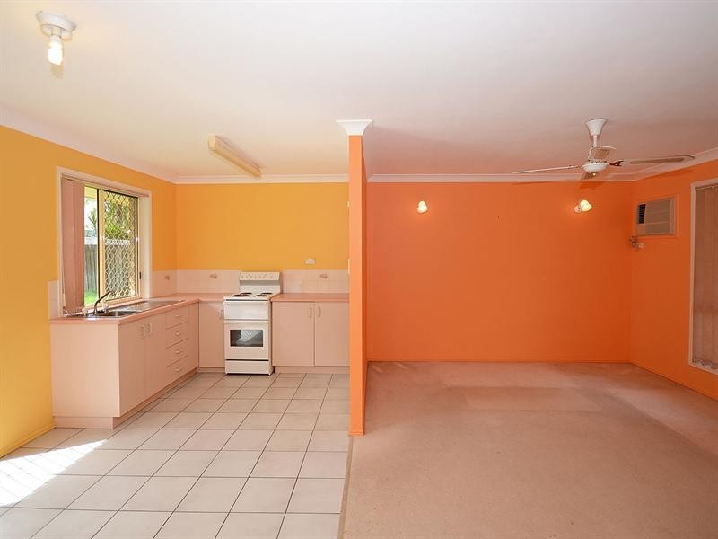 96 North Street, Point Vernon QLD 4655