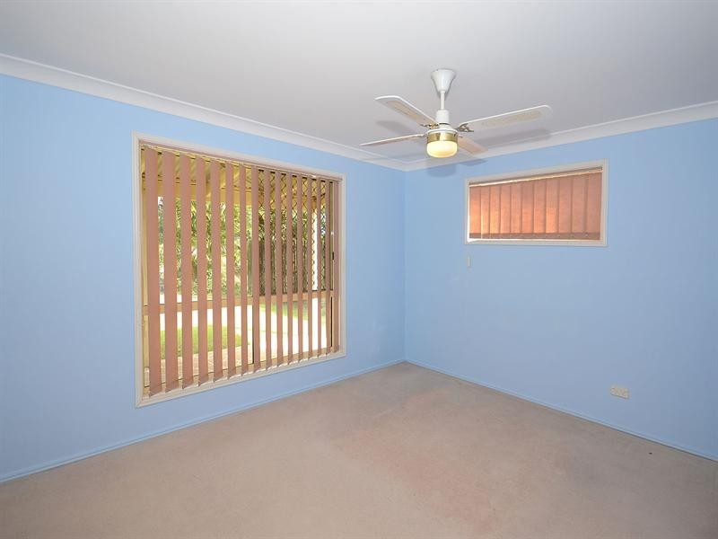 96 North Street, Point Vernon QLD 4655