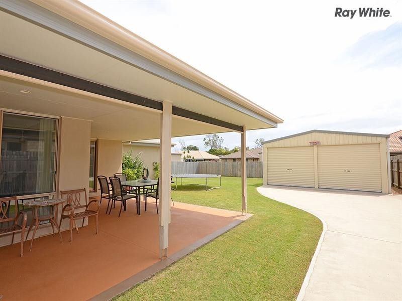 9 Pembridge Circuit, Urraween QLD 4655