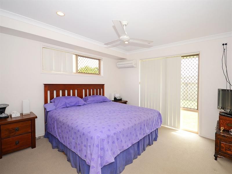 9 Pembridge Circuit, Urraween QLD 4655
