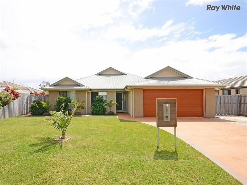 9 Pembridge Circuit, Urraween QLD 4655