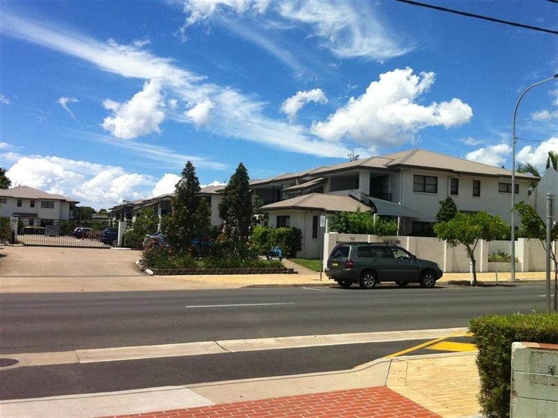 4/70 Main Street, Pialba QLD 4655