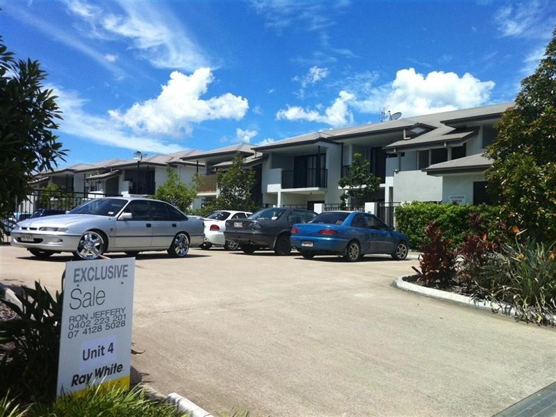 4/70 Main Street, Pialba QLD 4655