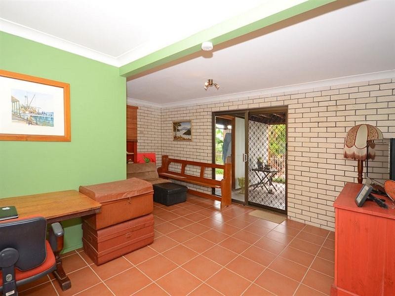 26 Hillcrest Avenue, Hervey Bay QLD 4655