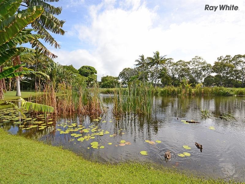 Villa 3/1 Shell Street, Urangan QLD 4655