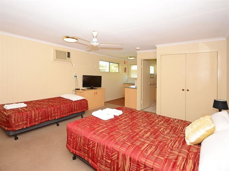 Villa 3/1 Shell Street, Urangan QLD 4655