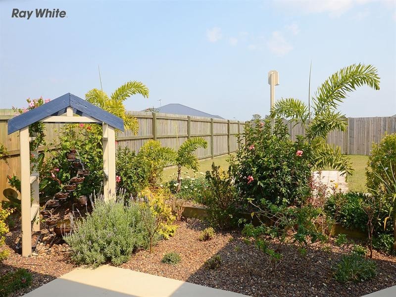 6 Seaway Parade, Toogoom QLD 4655