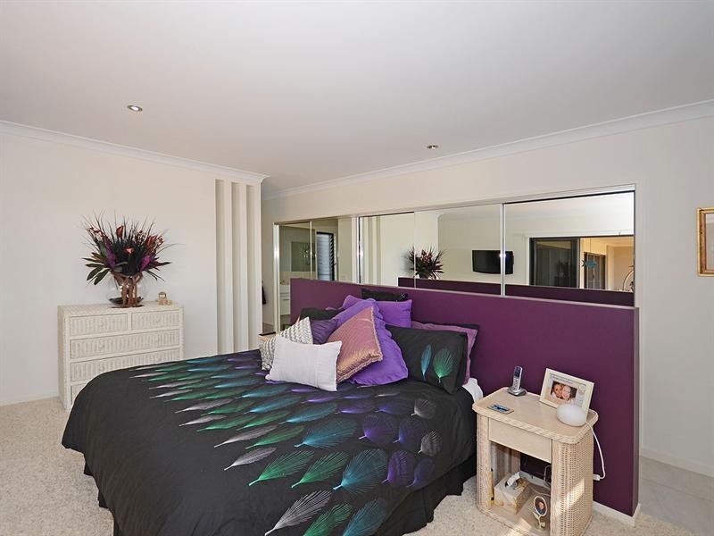6 Cockle Court, Burrum Heads QLD 4659