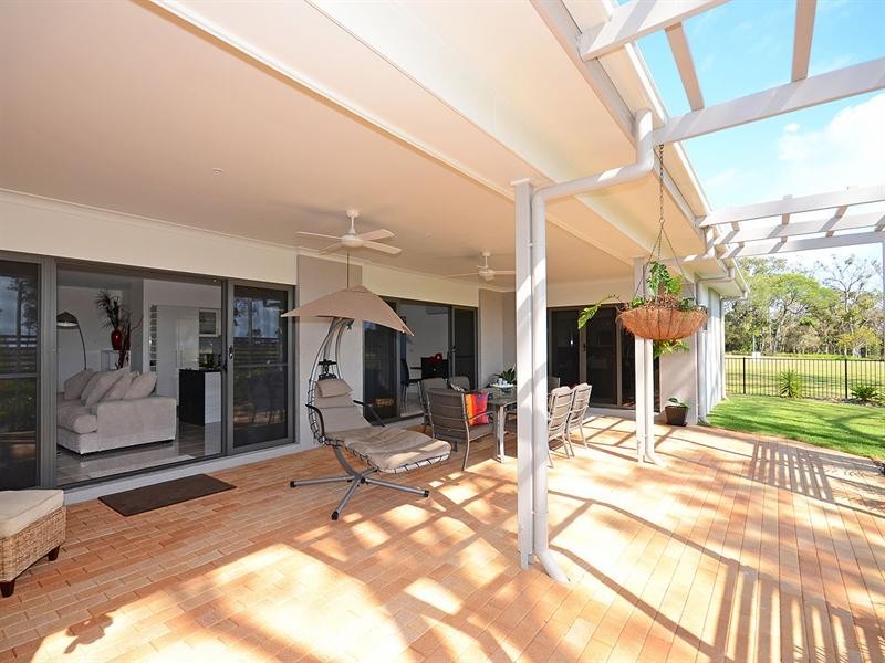 6 Cockle Court, Burrum Heads QLD 4659