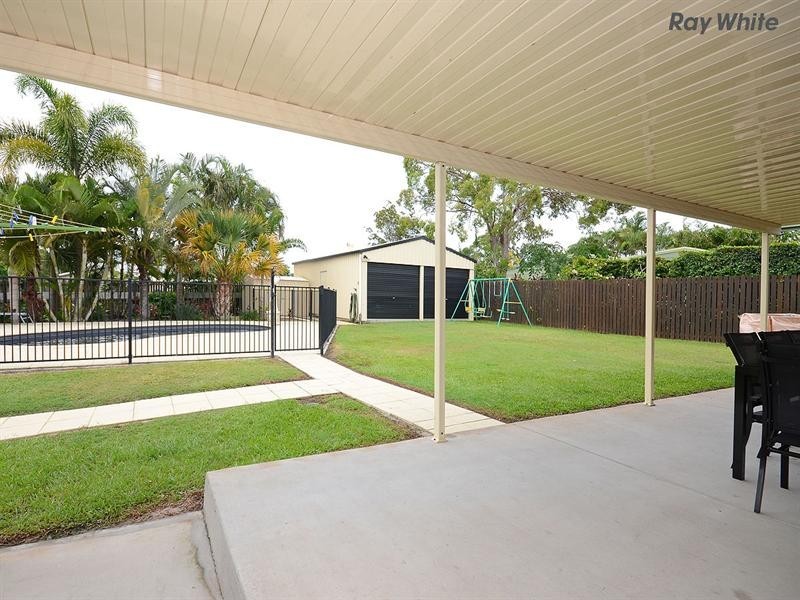 5 Vanda Street, Urangan QLD 4655