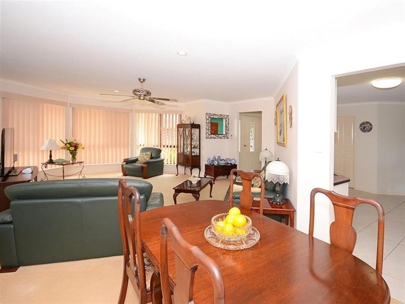 21 GUNSYND Way, Point Vernon QLD 4655