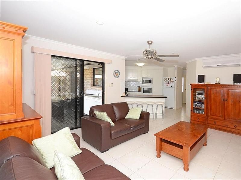 21 GUNSYND Way, Point Vernon QLD 4655