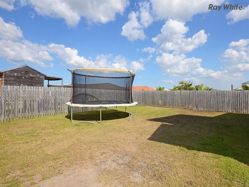 35 Earl St Vincent Circuit, Eli Waters QLD 4655
