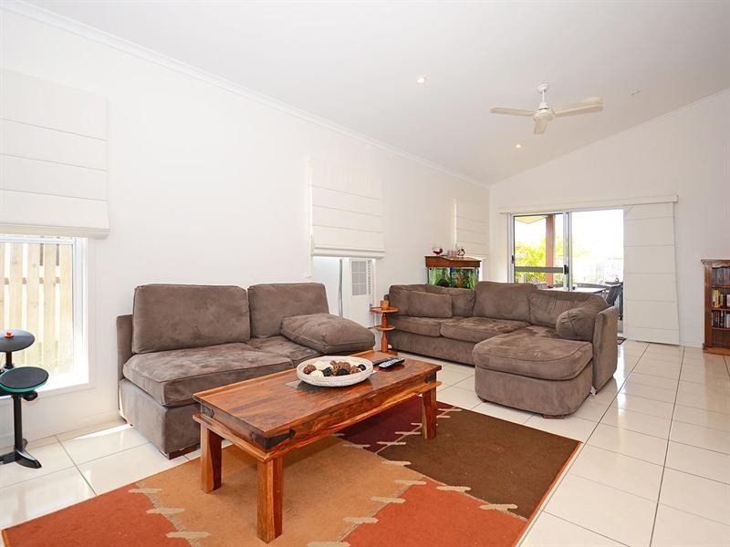 35 Earl St Vincent Circuit, Hervey Bay QLD 4655