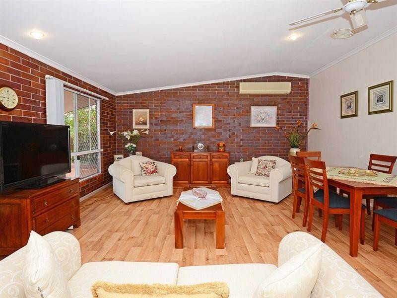 30 Acacia Street, Point Vernon QLD 4655