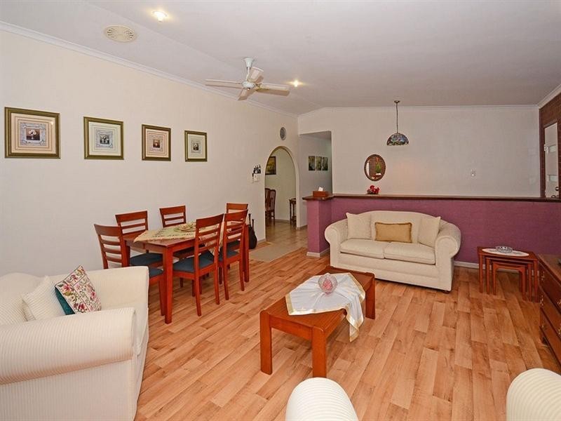 30 Acacia Street, Point Vernon QLD 4655