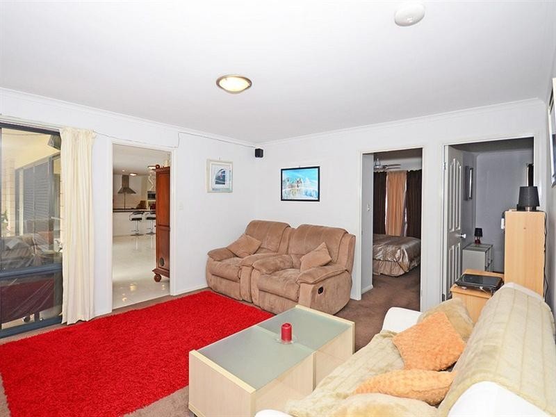 97 Honiton Street, Torquay QLD 4655