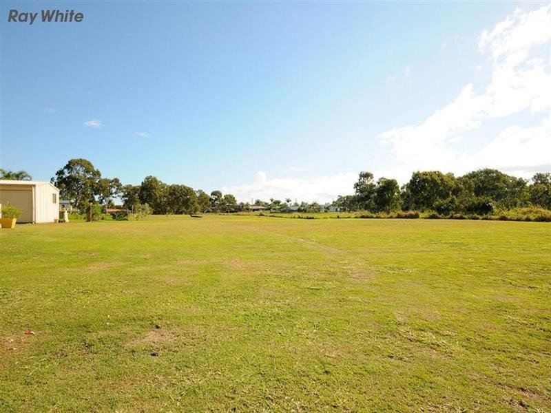 677 Charlton Esplanade, Urangan QLD 4655