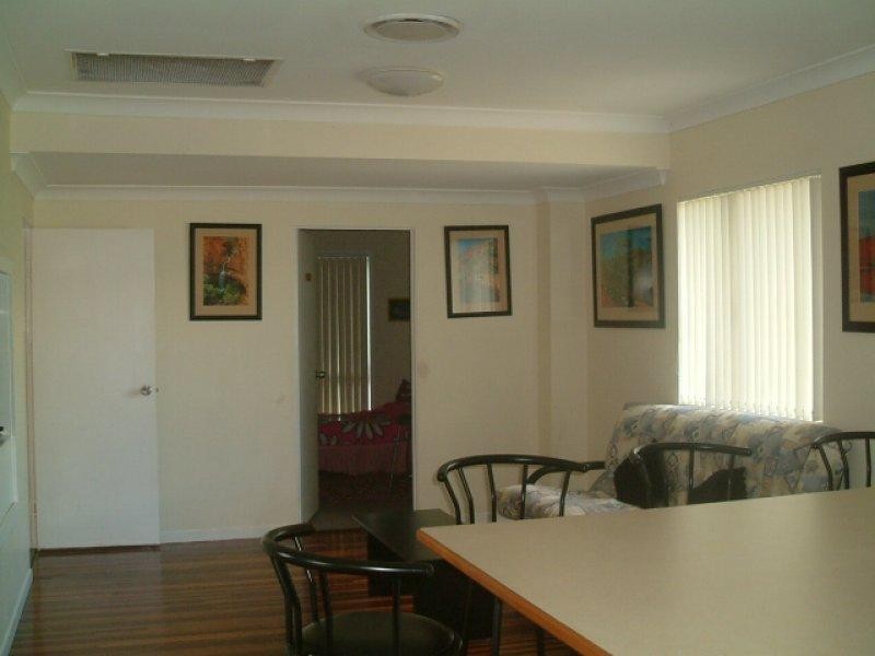 3 Elizabeth Street, Urangan QLD 4655