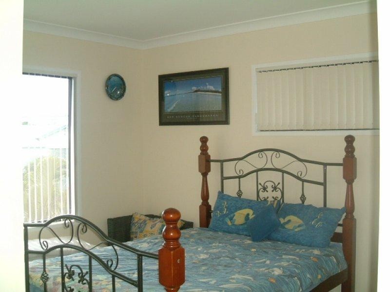 3 Elizabeth Street, Urangan QLD 4655