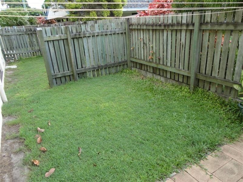 3/208 Cypress, Urangan QLD 4655